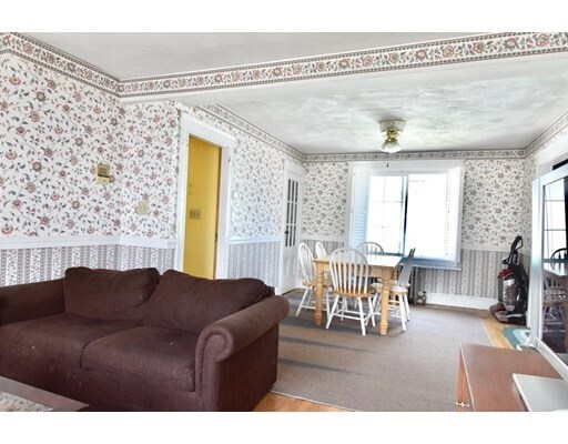 Building Photo - 371 Savin Hill Ave