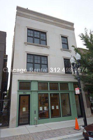 Foto del edificio - 1922 W Irving Park Rd