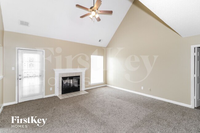 Building Photo - 7549 Starfire Cove