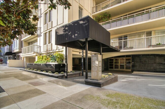 Foto del edificio - 2200 Pacific Ave