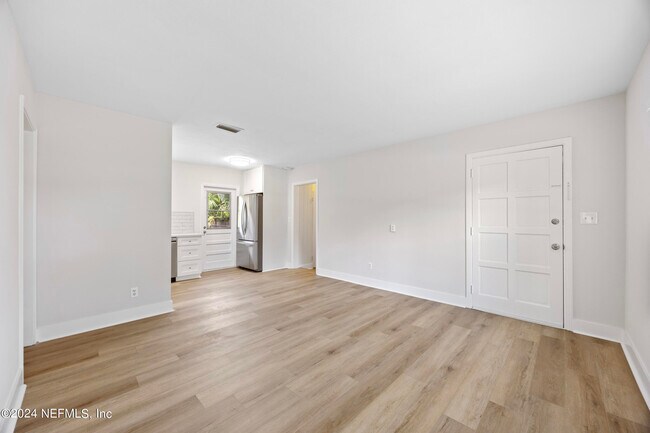 Foto del edificio - 1871 Arden Way