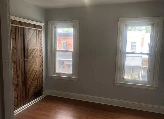 Foto del edificio - 4322 Otter St