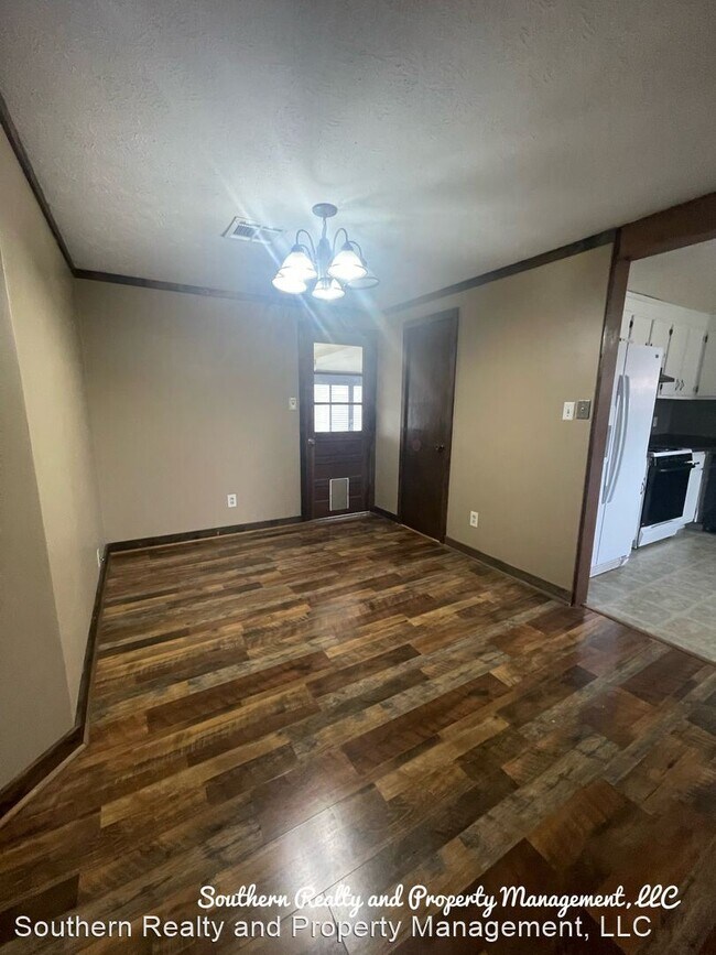 Foto del edificio - 4 br, 1.5 bath House - 728 Mimosa Road