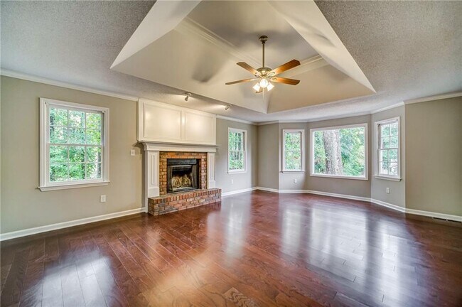 Building Photo - 311 Mariner Cir