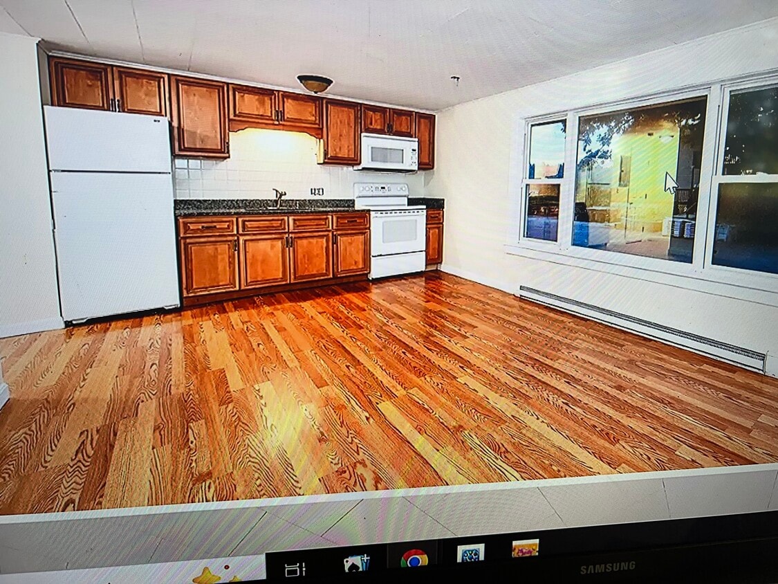 Primary Photo - 273 Pioneer Rd
