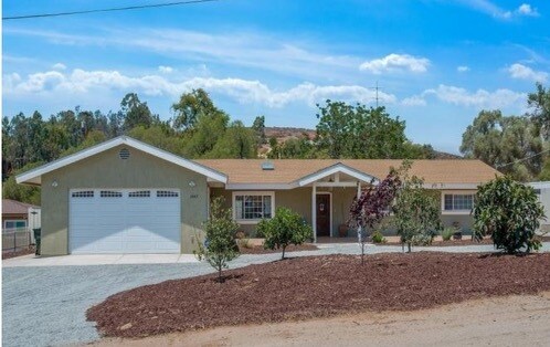 Foto principal - 1947 Greenview Rd