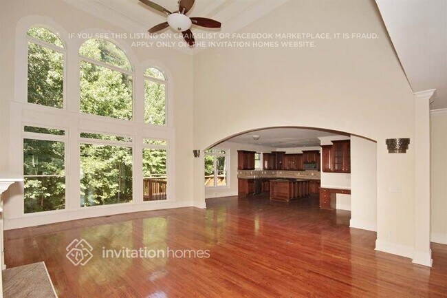 Foto del edificio - 404 Wynns Way SW