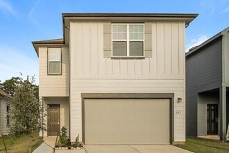 Building Photo - 6163 Pine Cir