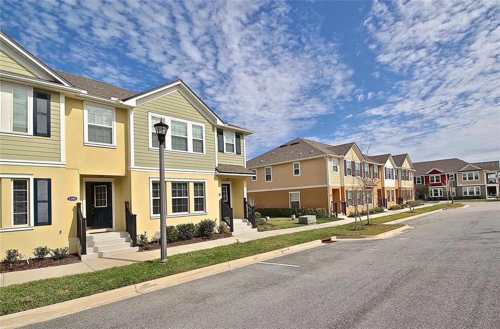 Foto principal - 1302 Mill Pond Ln