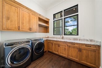 Building Photo - 3200 Crayton Rd Building Photo - 3200 Crayton Rd