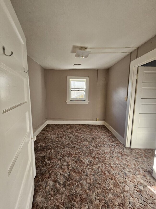 Foto del edificio - 539 S McKinley St