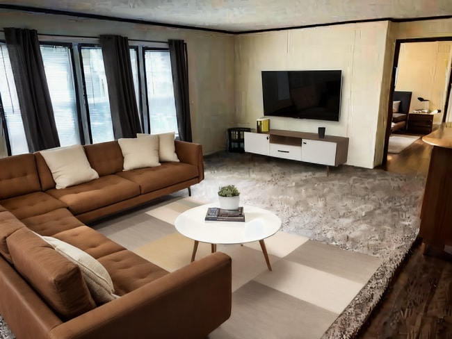 Building Photo - 15562 Pine Ridge Dr