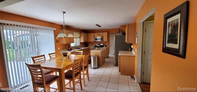 Foto del edificio - 4 br, 2.5 bath House - 9986 West Avondale ...