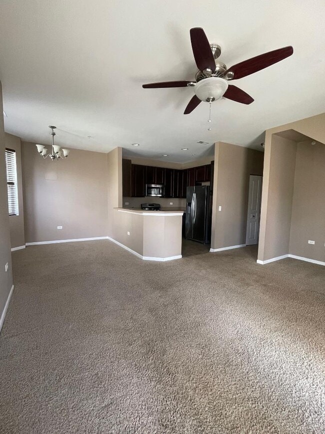 Building Photo - 2250 Aurora Dr