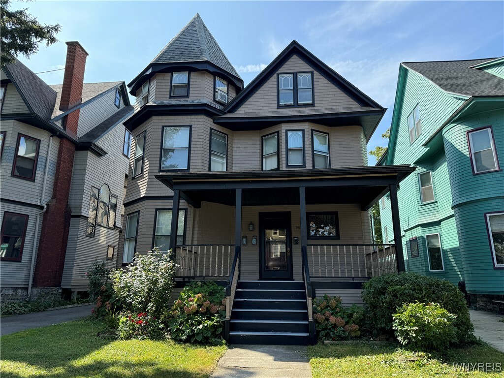 Primary Photo - 182 Lancaster Ave