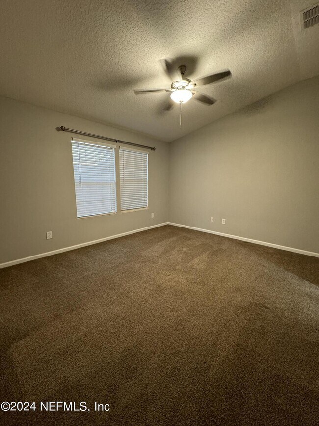 Foto del edificio - 13321 Low Tide Way