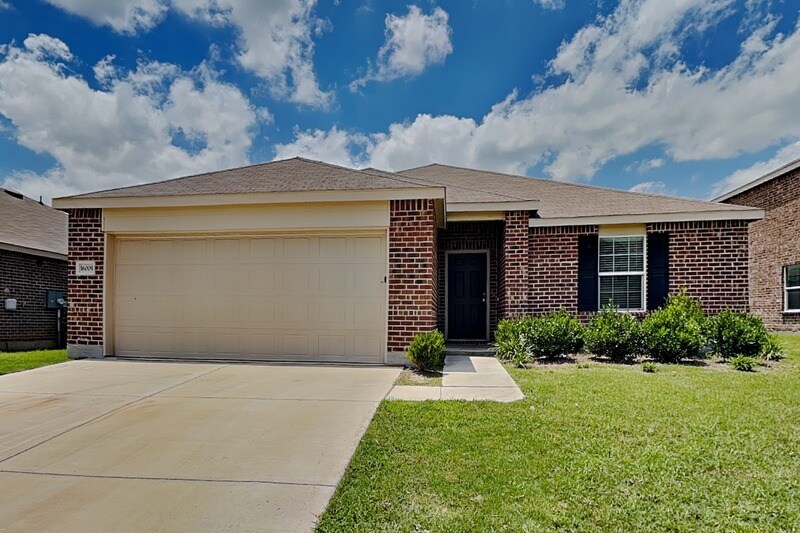 Photo - 16009 Rein Ave