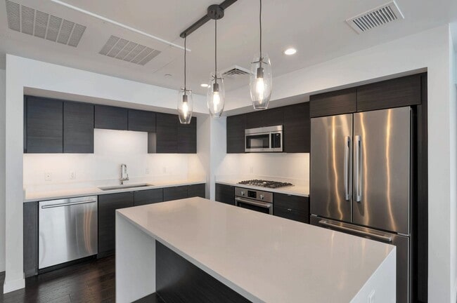 Foto del edificio - Luxury Condo in the Heart of Downtown Phoe...
