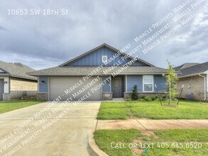 Building Photo - 10653 SW 18th St