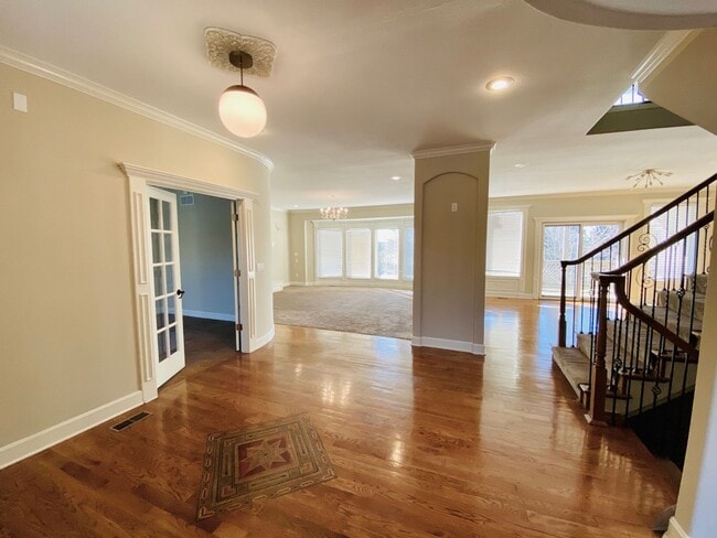 Building Photo - {5183} Spacious Home in White Horse + Thre...