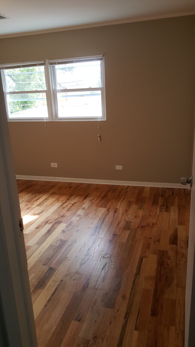 Foto del edificio - 2415 N Central Ave