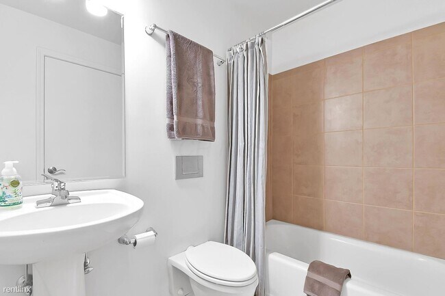 Foto del edificio - 1 br, 2 bath Condo - 221 N Front St