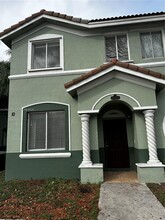 Building Photo - 2912 SE 15th Rd