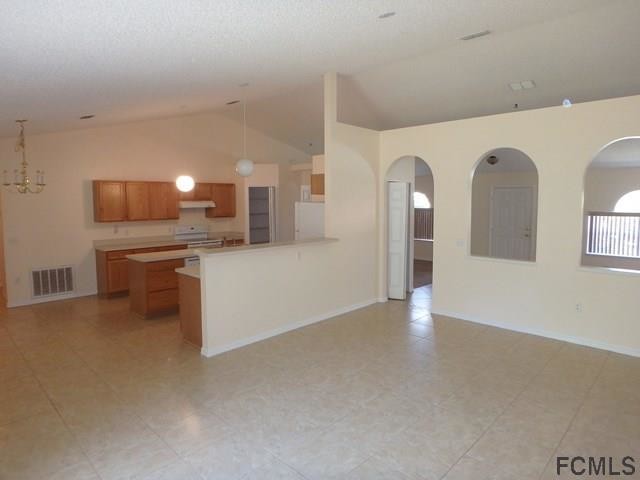 Building Photo - 46 Londonderry Dr