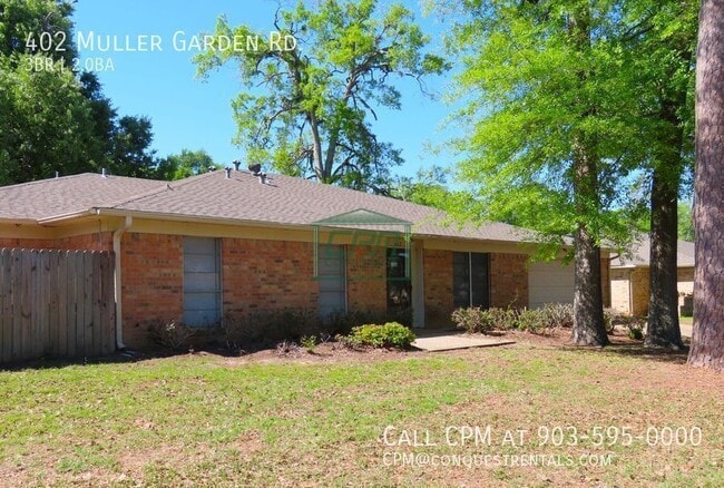 Building Photo - 402 Muller Garden Rd