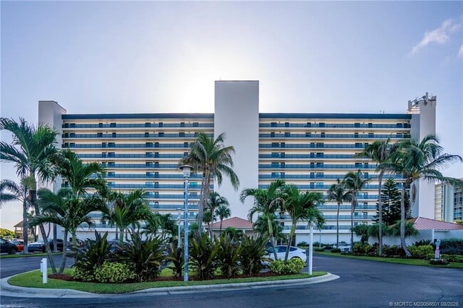 Building Photo - 10410 S Ocean Dr