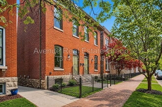 Building Photo - 2329 Hickory St