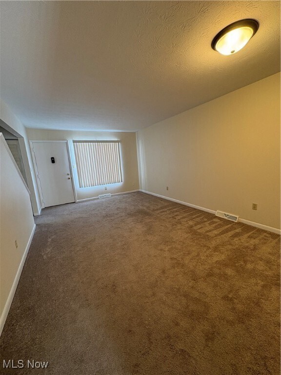 Building Photo - 2358 Echo Valley Dr