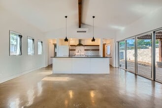 Building Photo - 1008 Dawson St