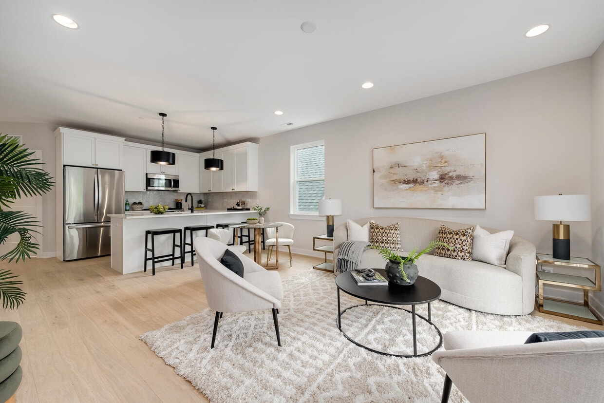 1631 N Lawndale Ave Unit 3 North, Chicago, IL 60647 Condo for Rent in