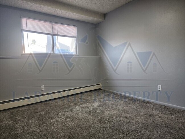 Foto del edificio - 2310 E Garfield St