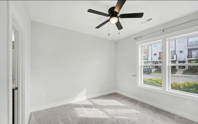 Building Photo - Spacious 4-Bedroom Townhome in Wendell Falls