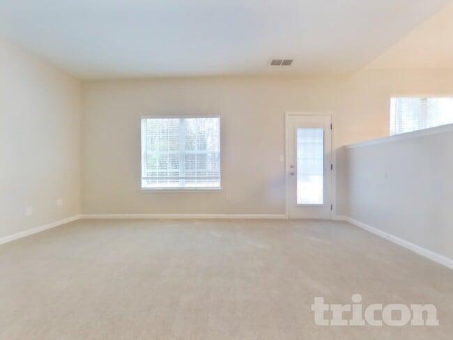 Foto del edificio - 2411 Napa Valley Dr