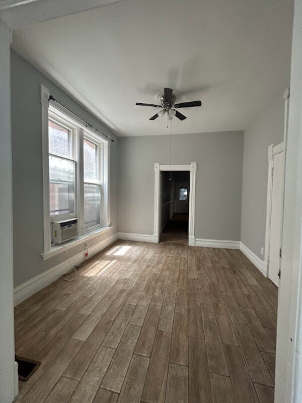 Building Photo - 4840 S Langley Ave