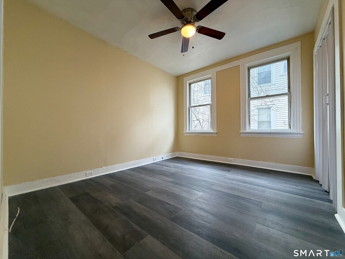 Foto principal - 330 Hollister St