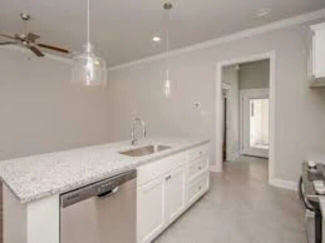 Photo - 2 Bedroom Furnished Rental Near LSU|Short Term & Long Term Options Available House
