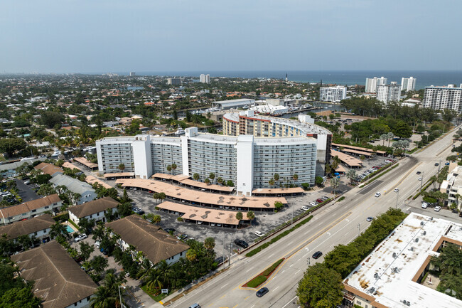 2731 NE 14th Street Cswy - Sea Haven Condominiums