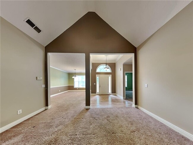Building Photo - 145 Rosewood Cir