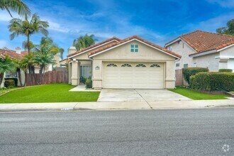 Building Photo - 3750 Via Del Rancho