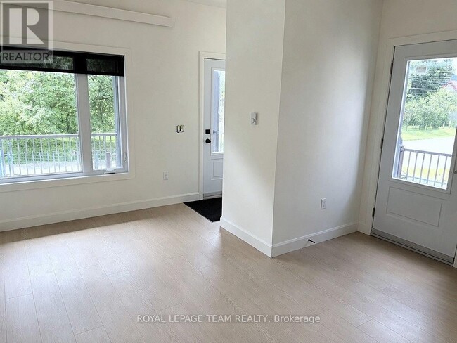 Building Photo - 247B Bradford St