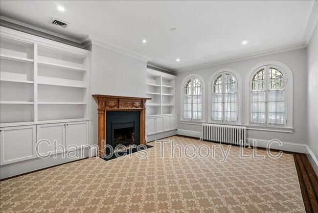 Building Photo - 2355 Ashmead Pl NW