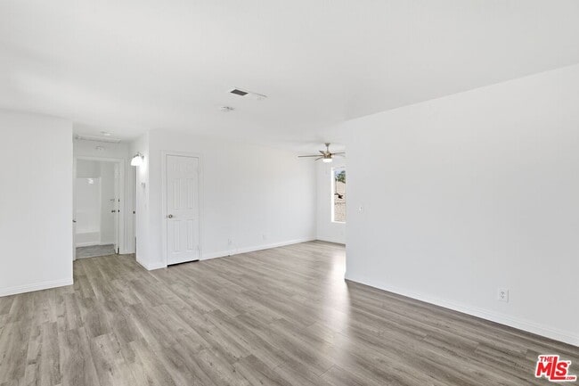 Building Photo - 1707 Keeler St