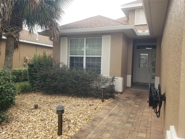 Building Photo - 8822 SW 86th Ct