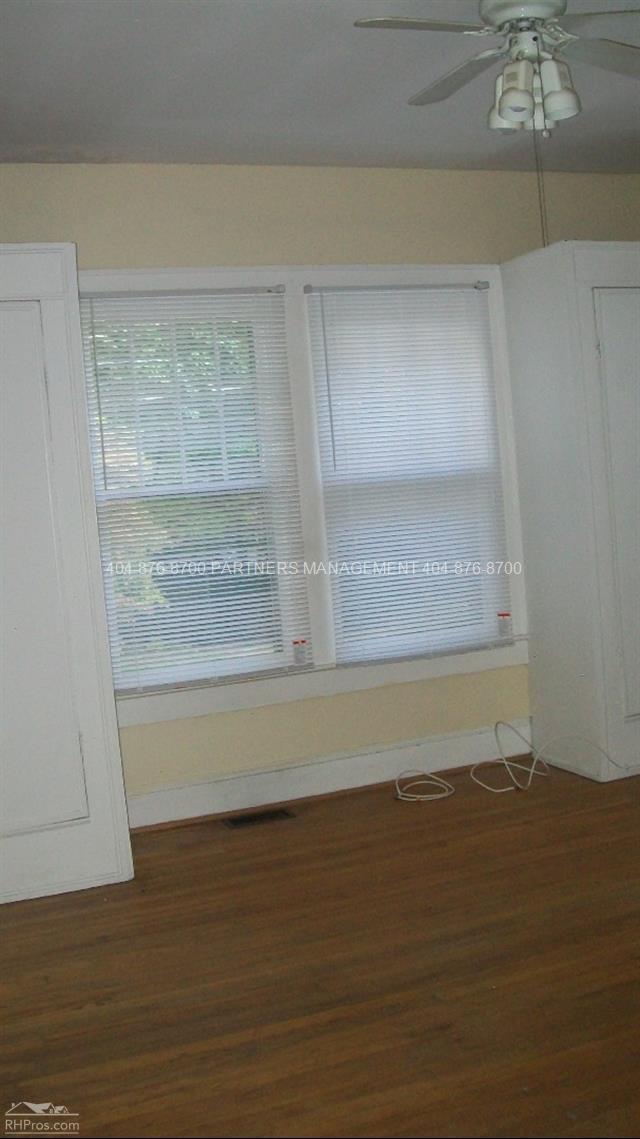 Foto del edificio - 877 Gilbert St SE
