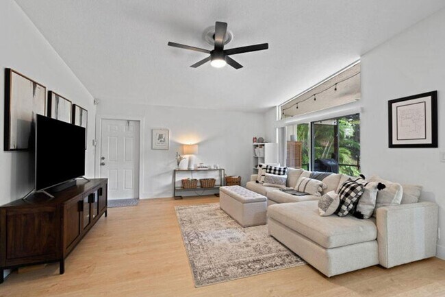 Foto del edificio - 22259 Woodspring Dr