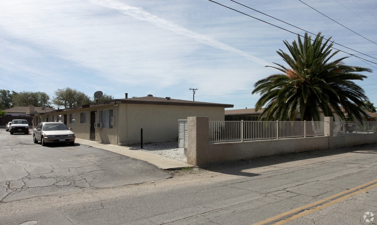 Building Photo - 13319 Hildegarde St